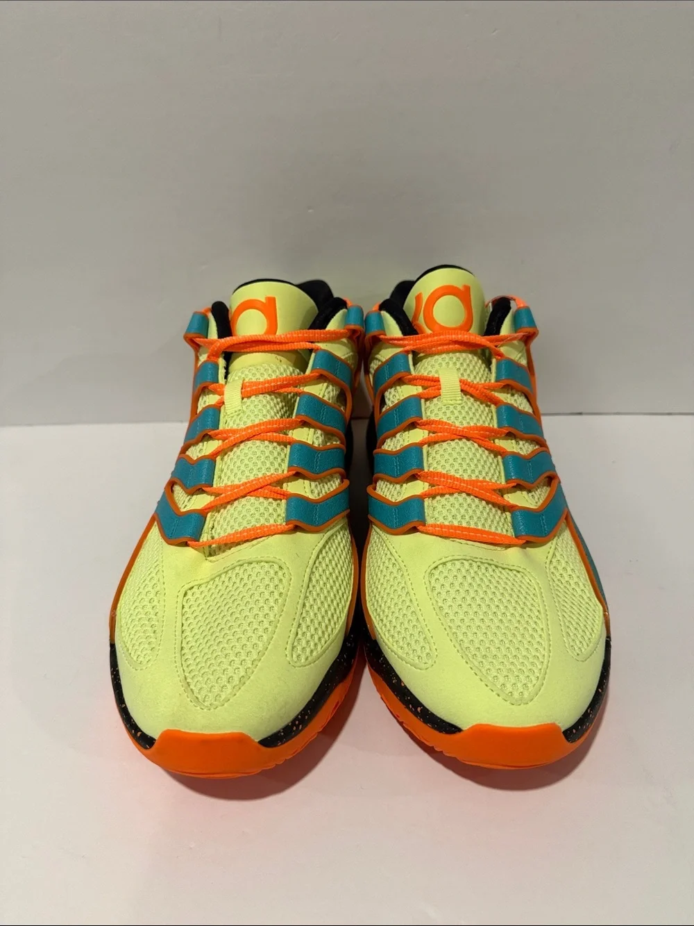 KD18 ‘Clear Jade Liquid Lime’ Sz: 13 (HV1993-301)